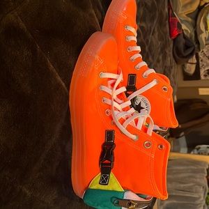 Converse Chuck Taylor All Star Buckle Up High